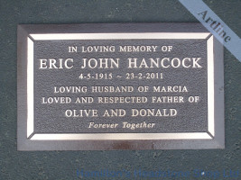 Bronze Memorial Plaque